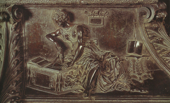 Tomb of Sixtus IV, Pollaiuolo, geometrical