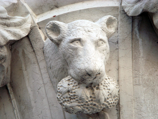 Capital on the Palazzo Ducale—feline